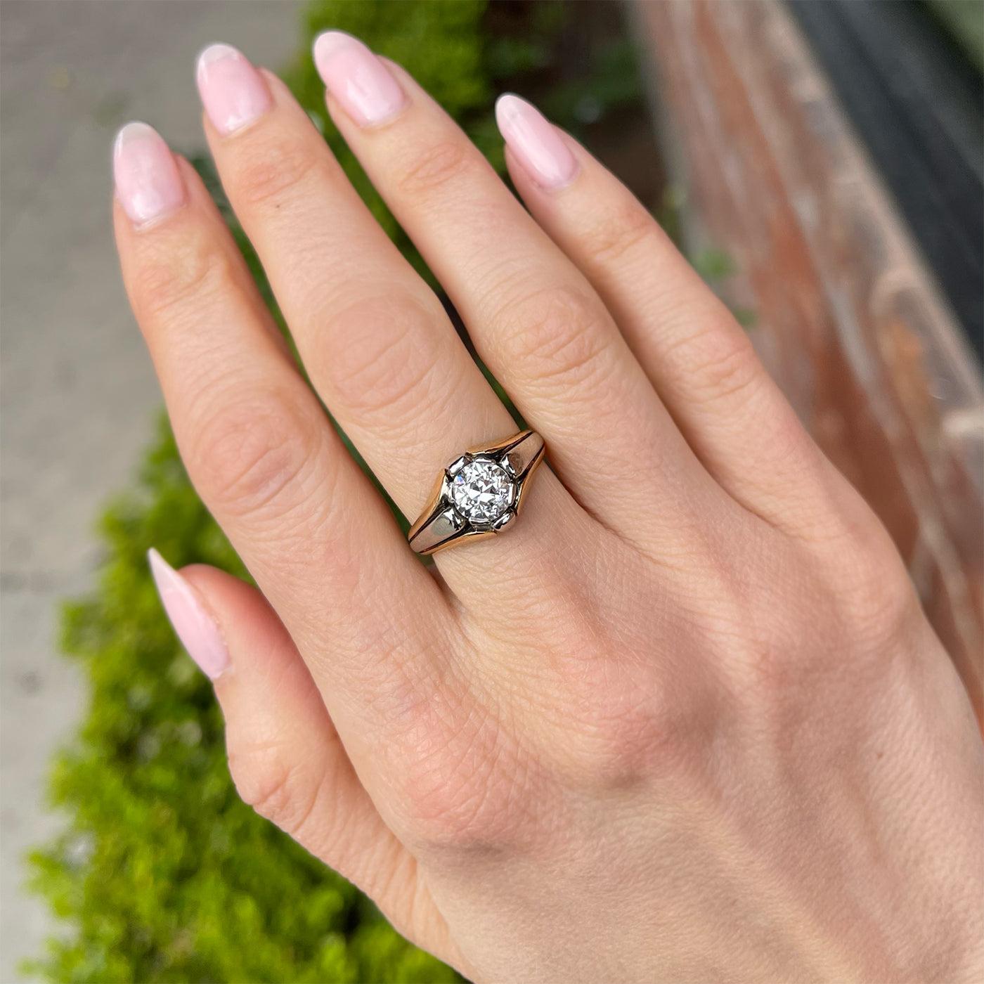 Art Deco 1.40 Carat Old European Cut Diamond Two-Tone Ring