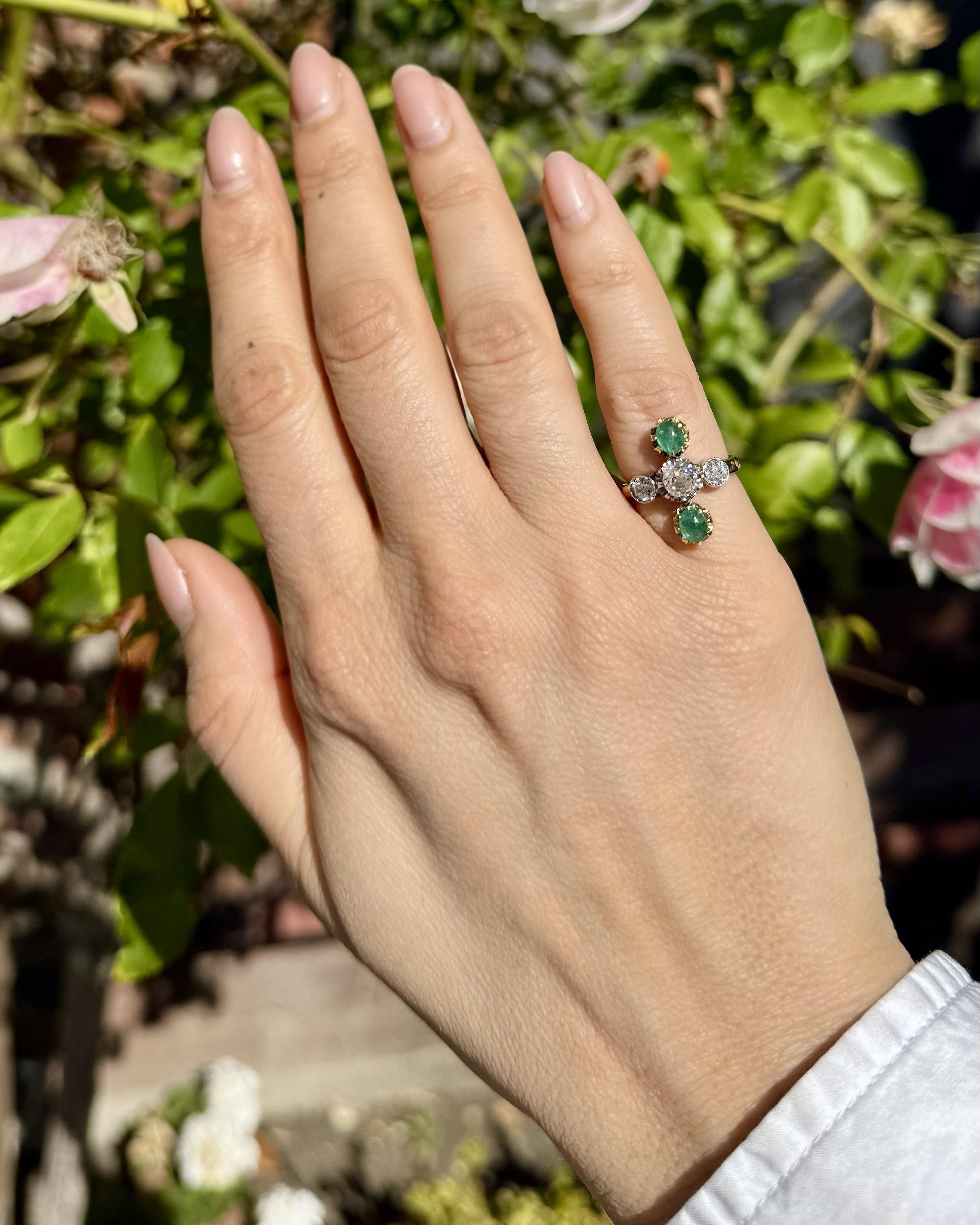 Edwardian 0.76 Ctw. Diamond & Emerald Vertical 3-Stone Ring