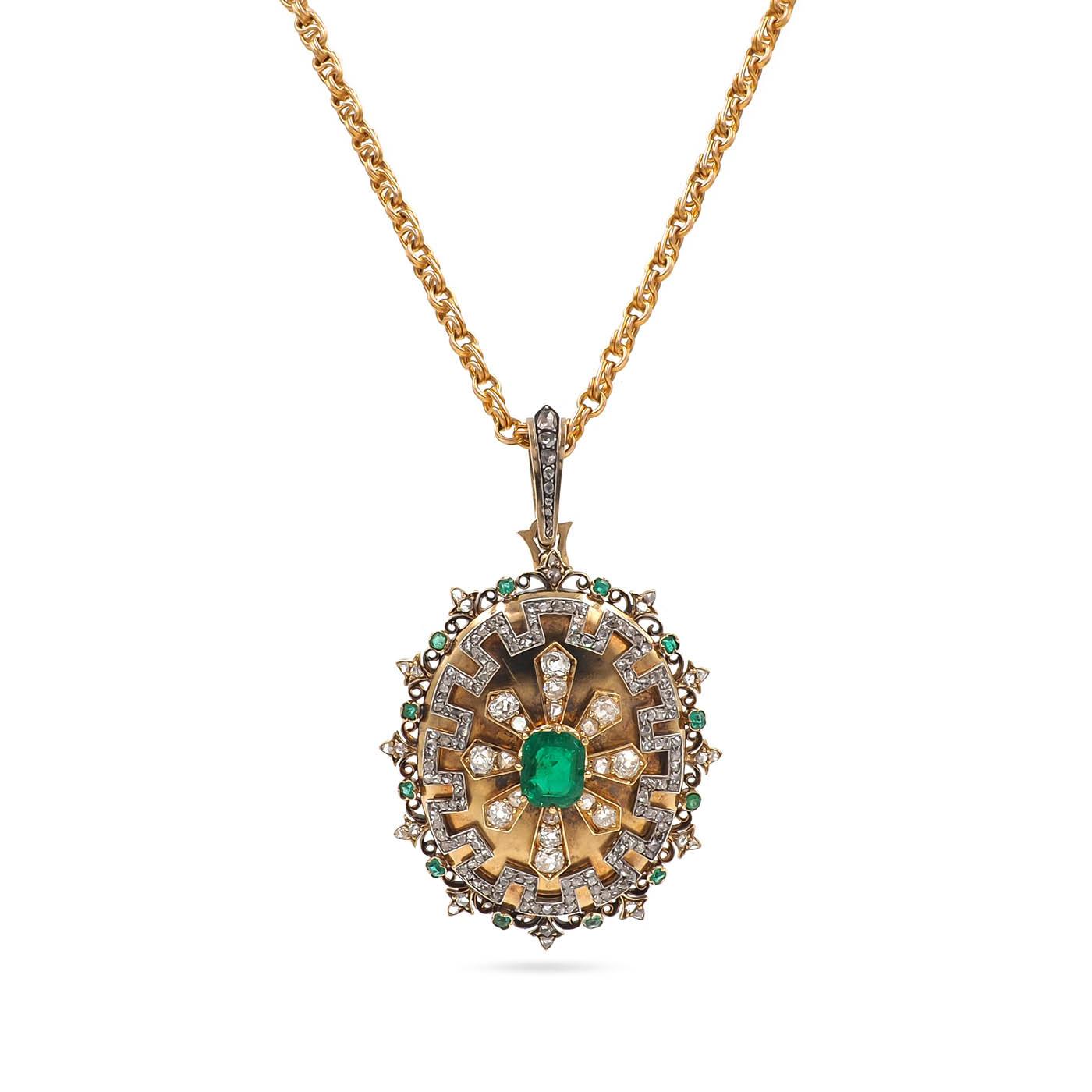 Victorian 1.40 Ct. Emerald & 2.00 Ctw. Diamond Greek Key Motif Pendant Necklace