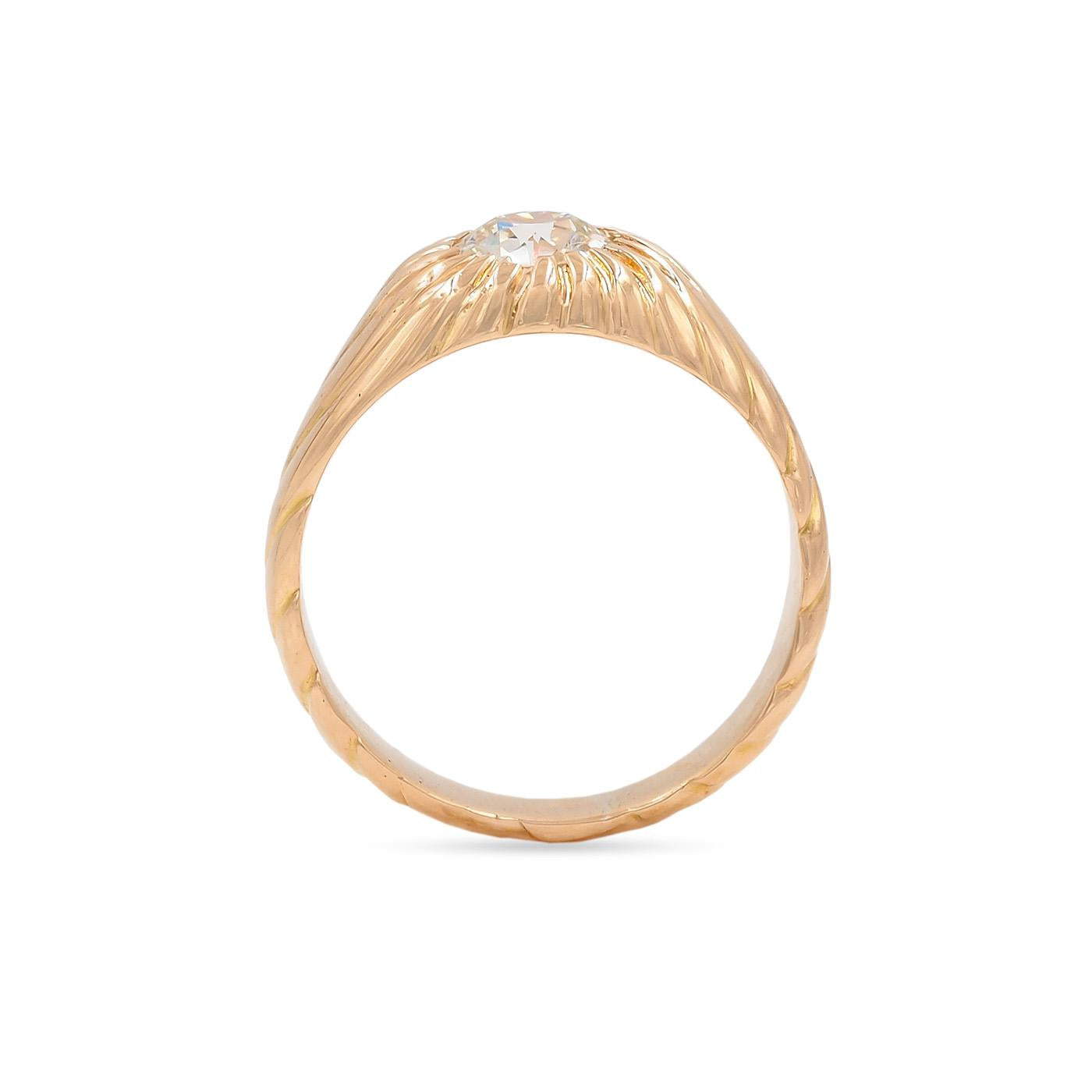 Victorian 0.91 Ct. Old European Cut Diamond Swirling Domed Gypsy Ring