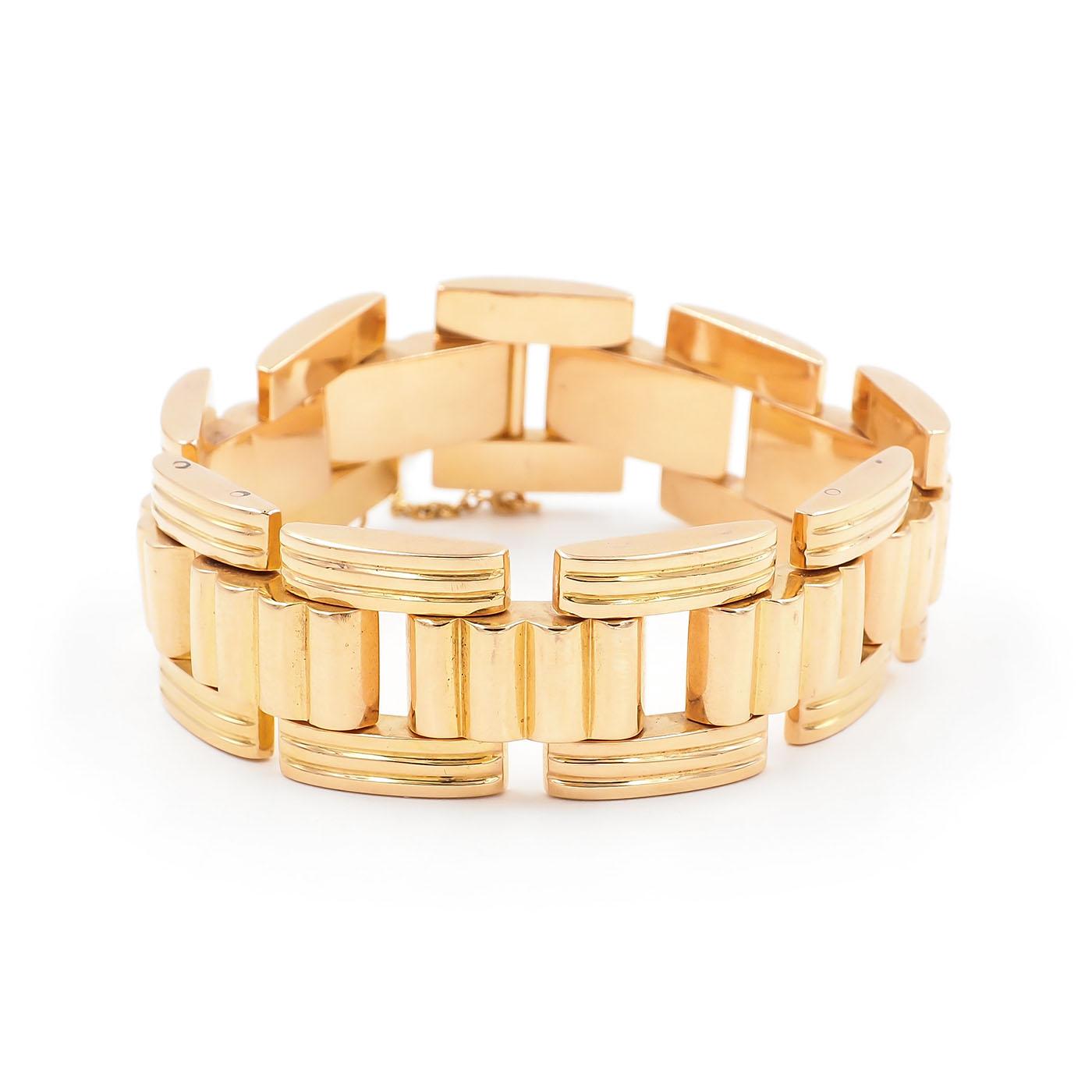 Retro Tank-Style Gold Link Bracelet