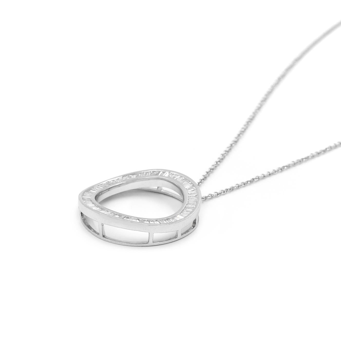 Vintage 1.50 Ctw. Baguette Cut Diamond Circle Pendant Necklace