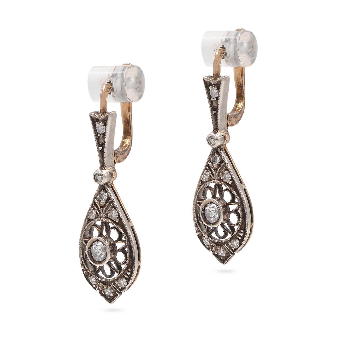 Retro 0.62 Ctw. Diamond Floral-Motif Drop Earrings