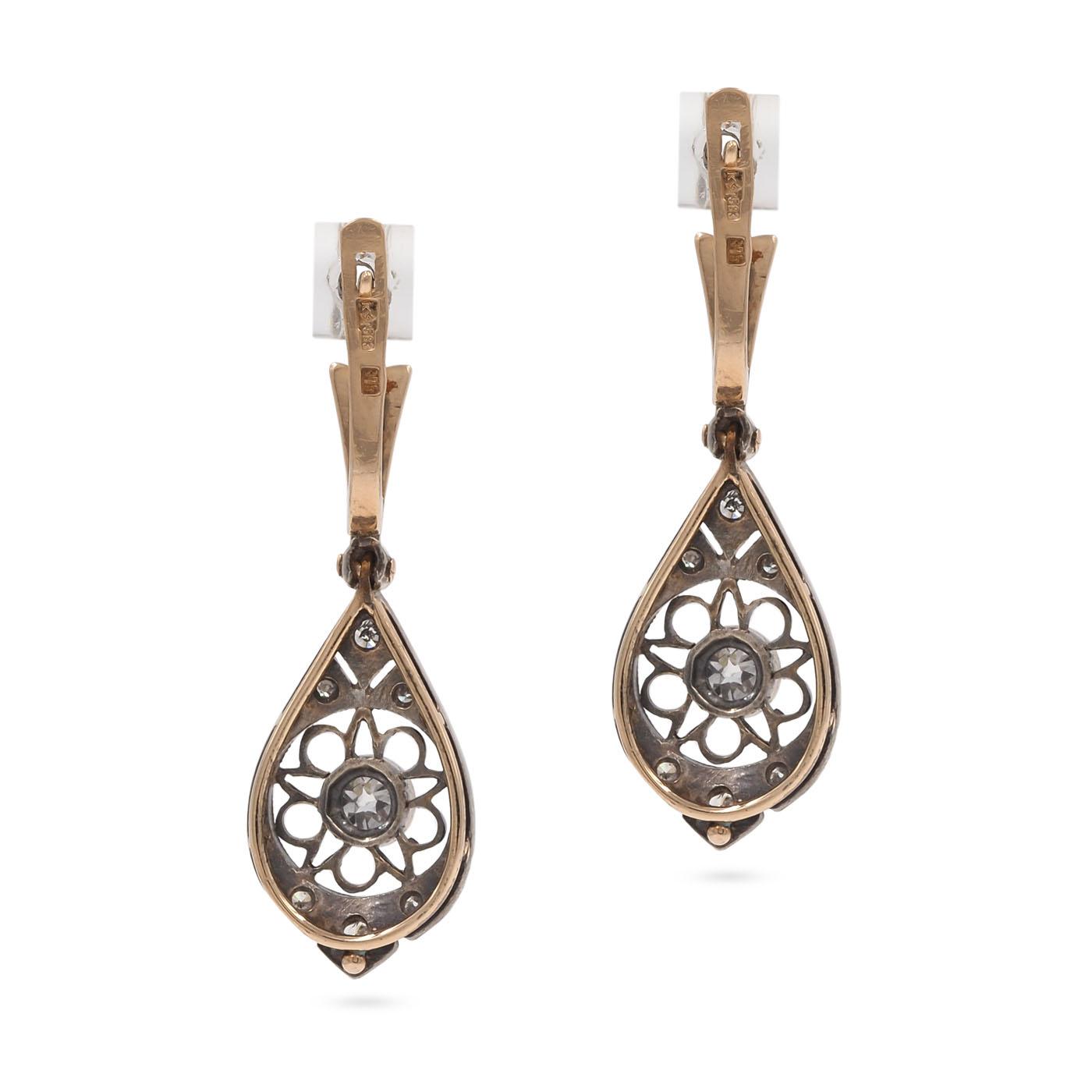 Retro 0.62 Ctw. Diamond Floral-Motif Drop Earrings