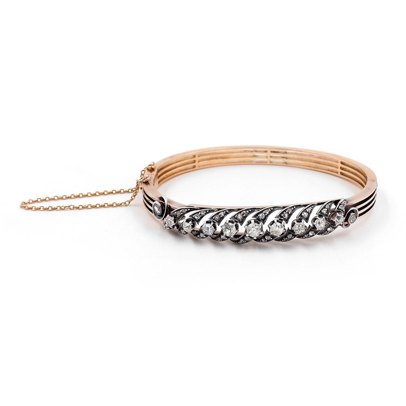 Victorian 1.20 Ctw. Diamond Wavy-Motif Bangle Bracelet