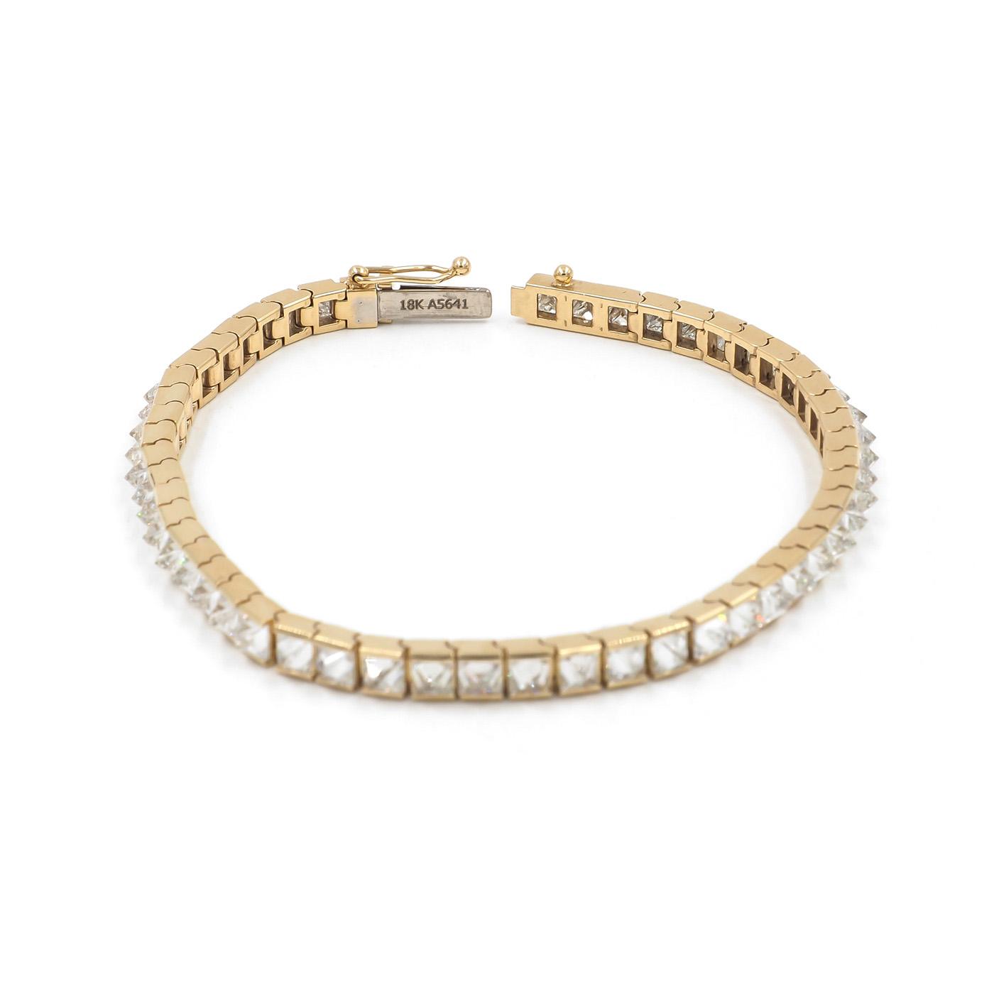 10.00 Ctw. Pyramidal-Shaped Diamond Line Bracelet from Bespoke by Platt