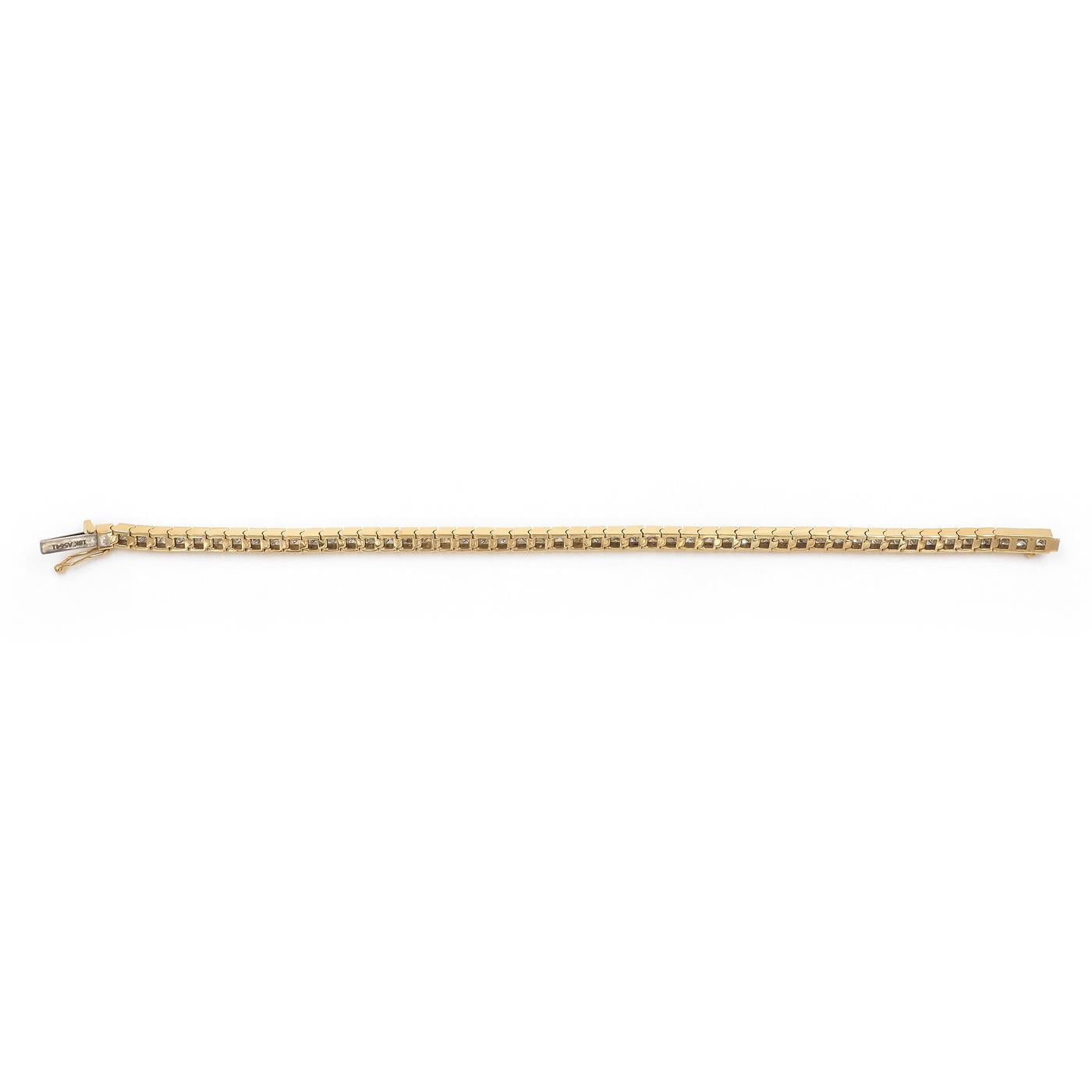 10.00 Ctw. Pyramidal-Shaped Diamond Line Bracelet from Bespoke by Platt