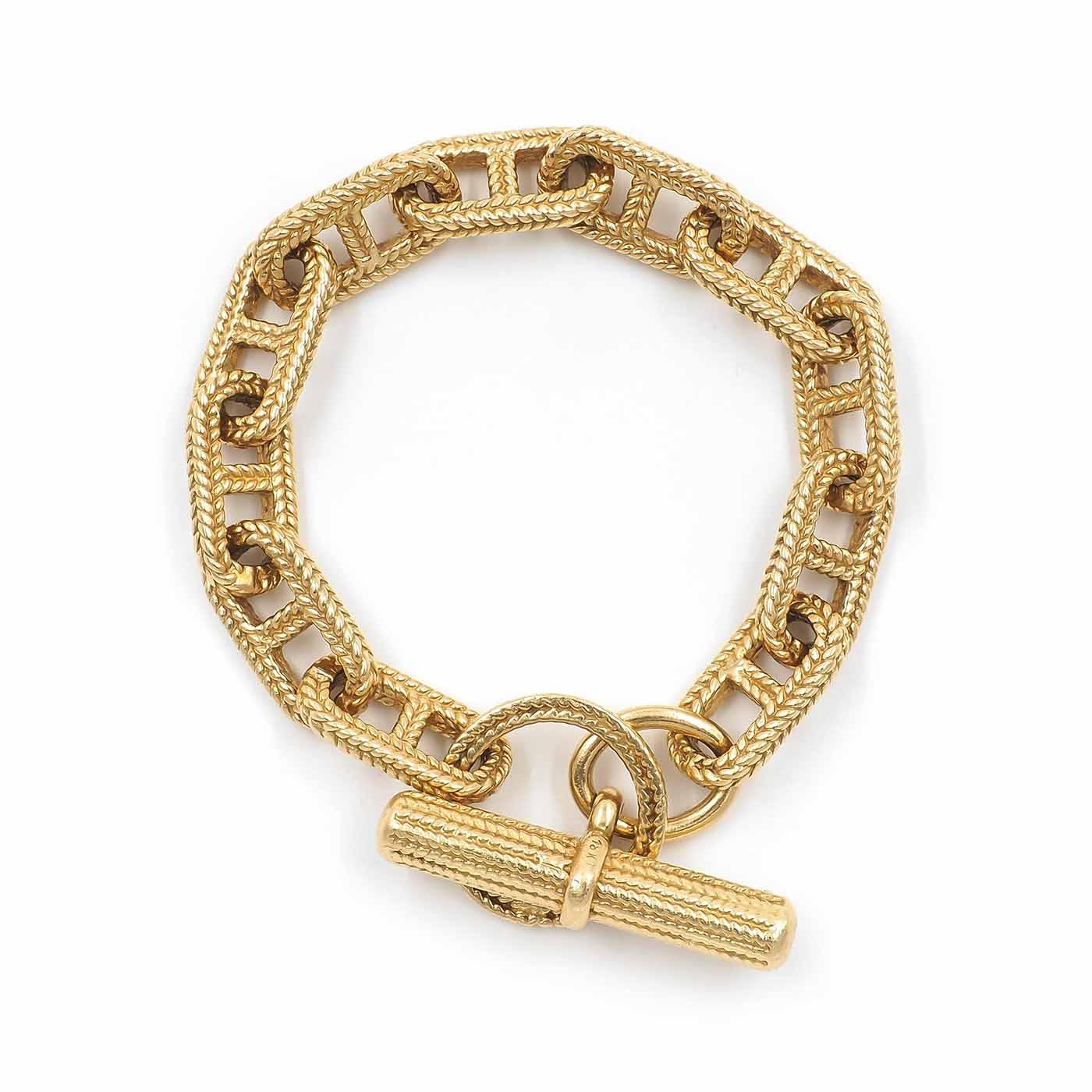 Vintage Woven-Textured Anchor Link Gold Chain Bracelet with a T-Bar