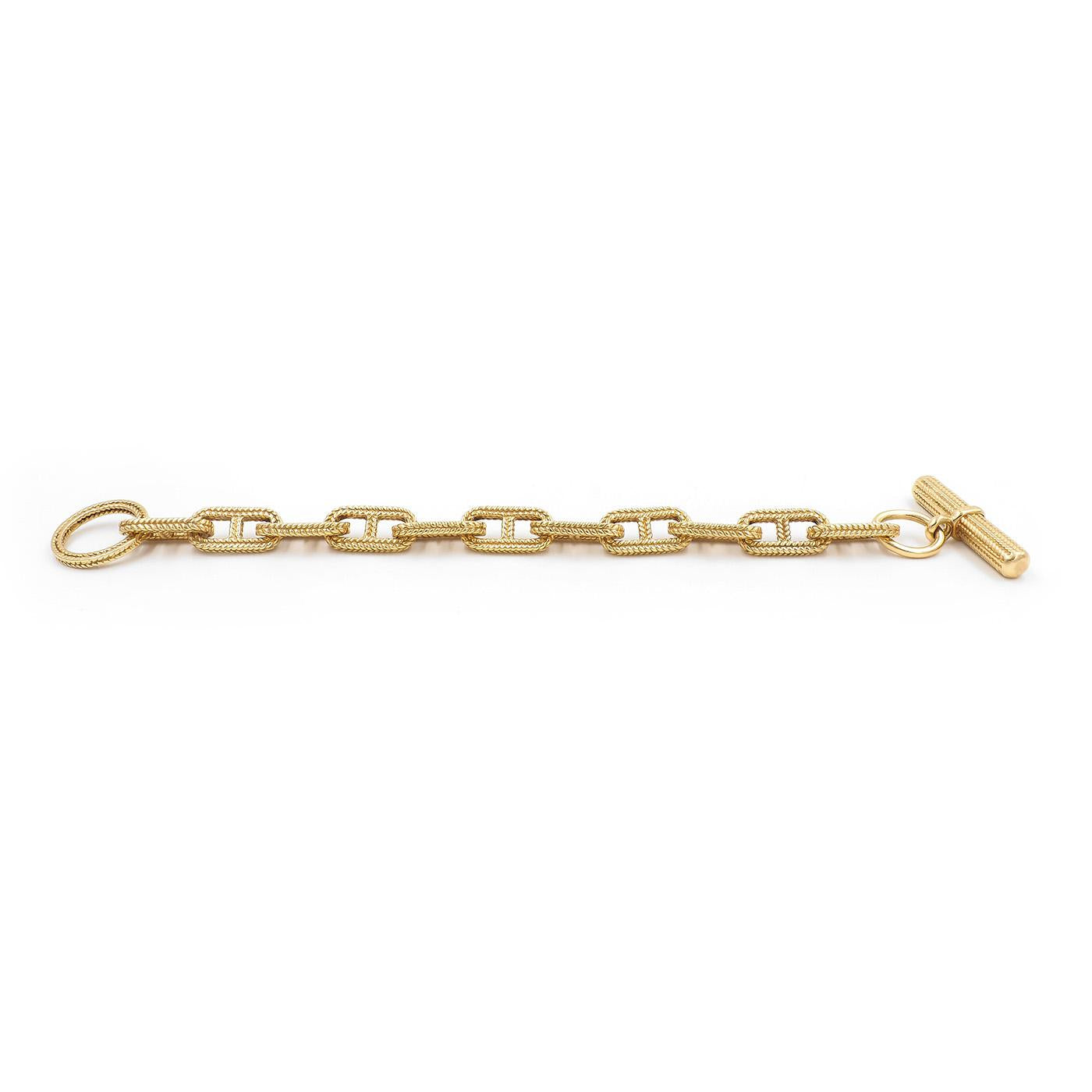 Vintage Woven-Textured Anchor Link Gold Chain Bracelet with a T-Bar