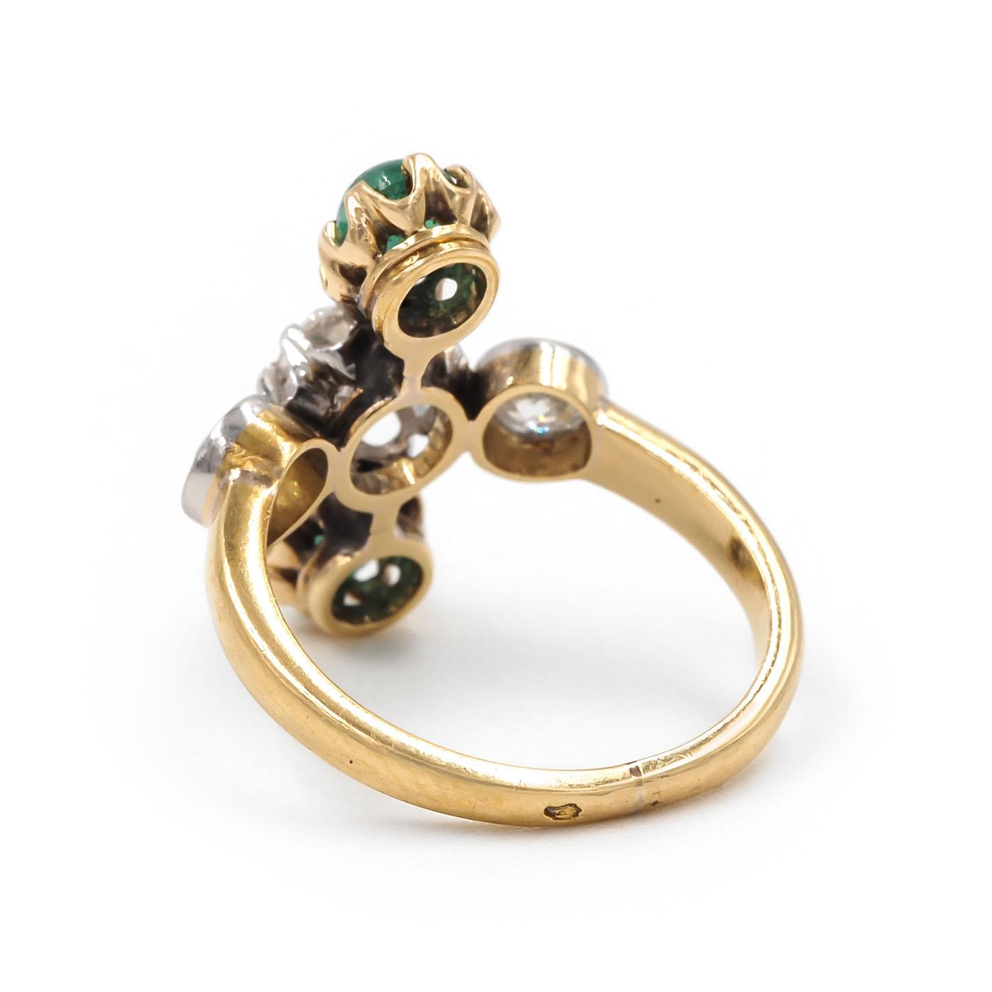 Edwardian 0.76 Ctw. Diamond & Emerald Vertical 3-Stone Ring