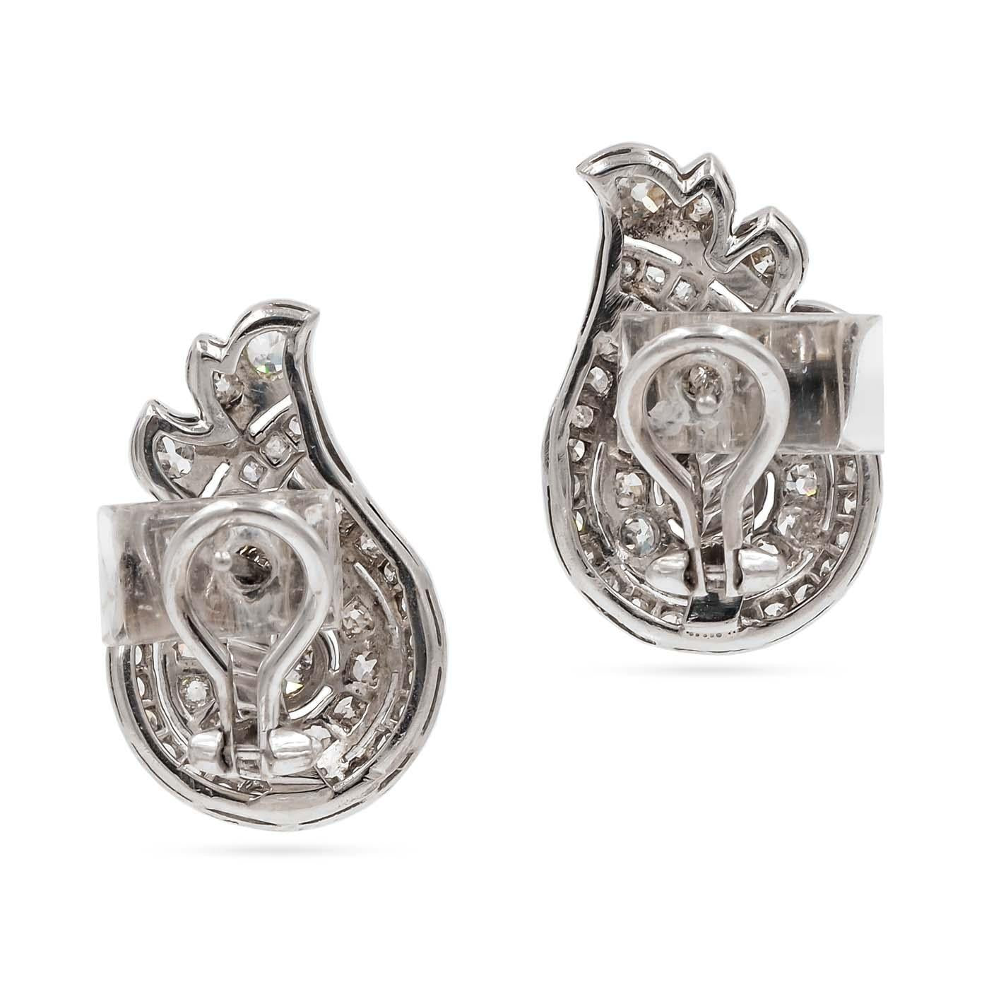 Art Deco 1.80 Ctw. Diamond Paisley-Motif Earrings