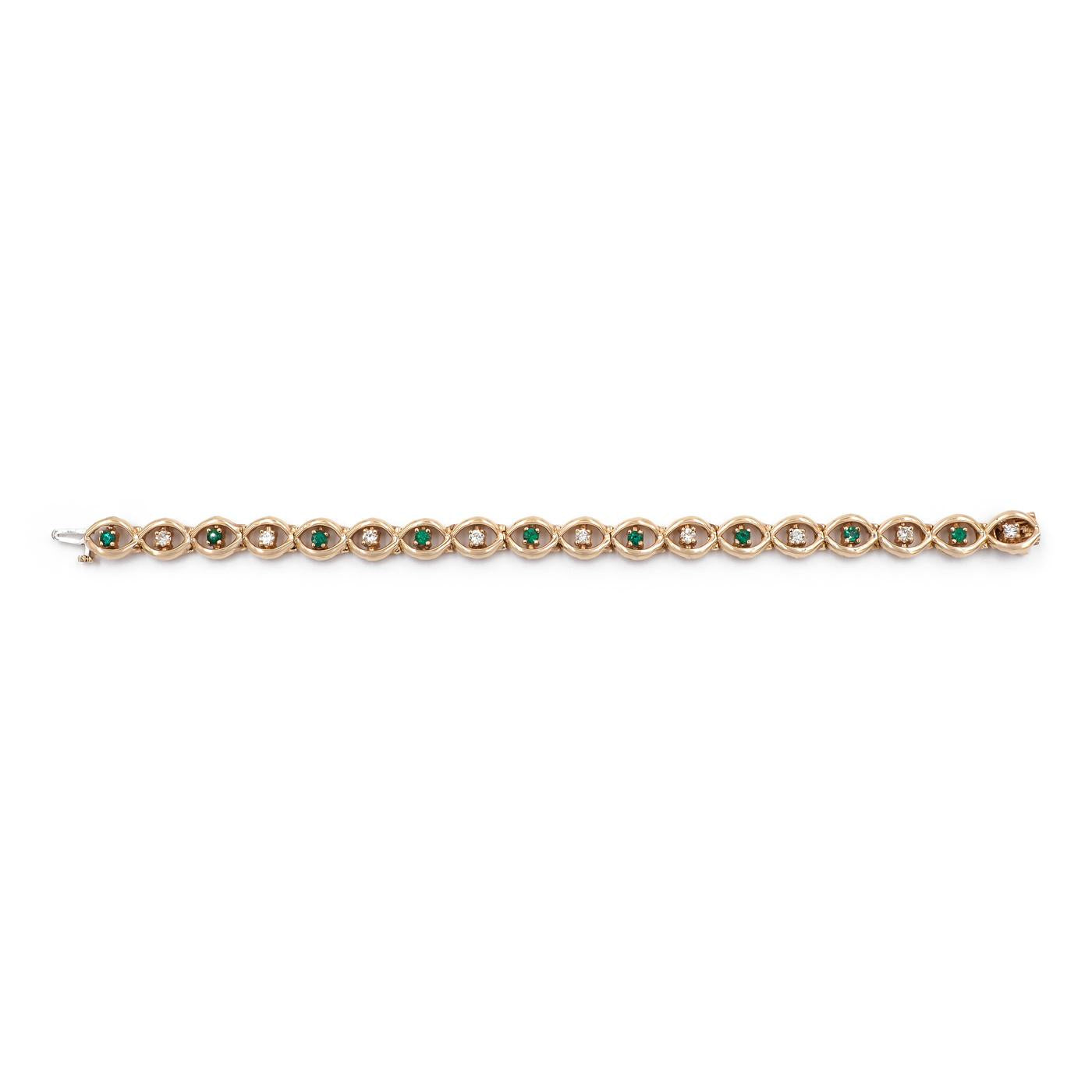 Vintage Diamond & Emerald Oval-Link Gold Bracelet