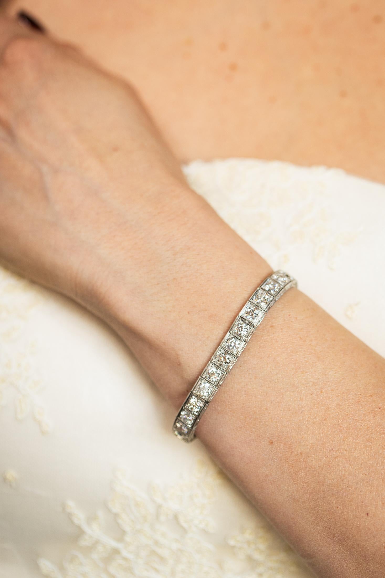 Art Deco 13.30 Ctw. Old Cut Diamond Line Bracelet