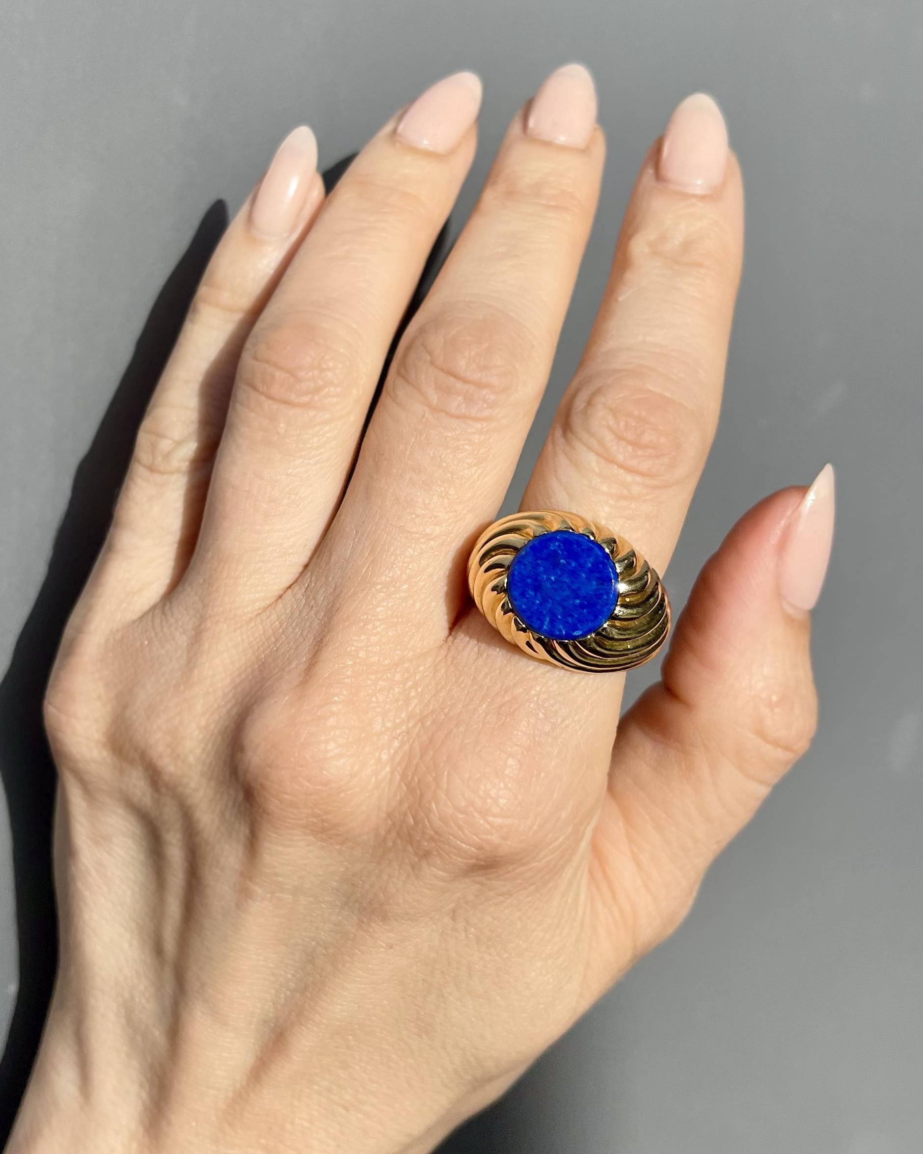 Vintage Lapis Lazuli Swirly Gold Signet Ring