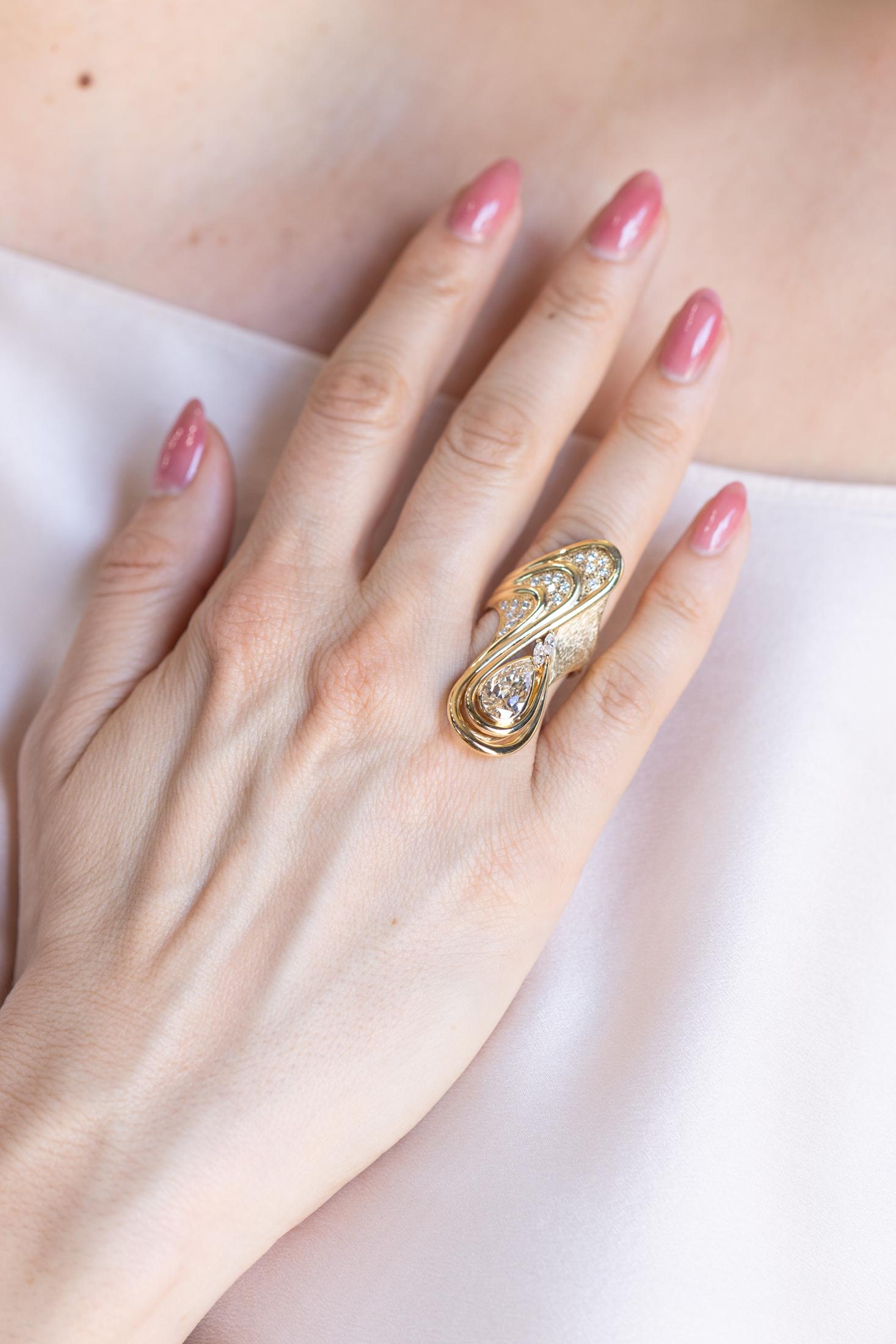 Vintage 2.38 Ct. Pear-Shaped Diamond Swirling Freeform Sculptural Ring