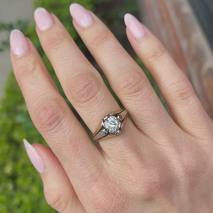Art Deco 1.40 Carat Old European Cut Diamond Two-Tone Ring