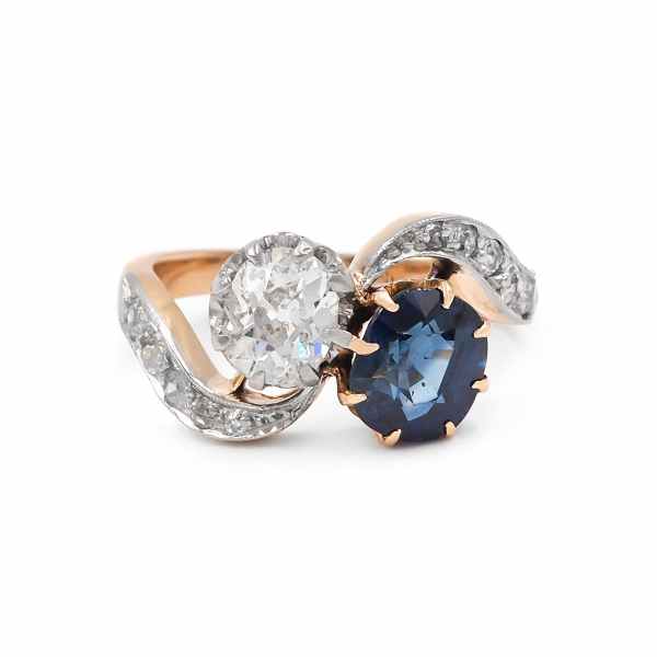 Victorian 0.65 Ct. Old Mine Cut Diamond & Sapphire Toi et Moi Ring